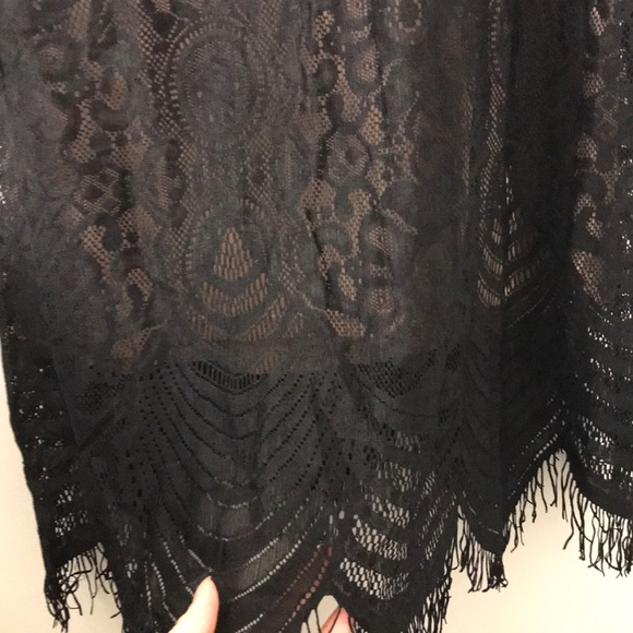 Black Lace BCBG dress - Picture 4 of 8